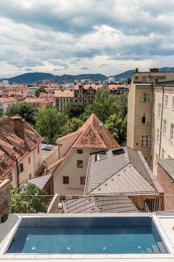Kai 36 - Hotel Zwischen Fels Und Fluss Graz Kültér fotó View of the house from the north
