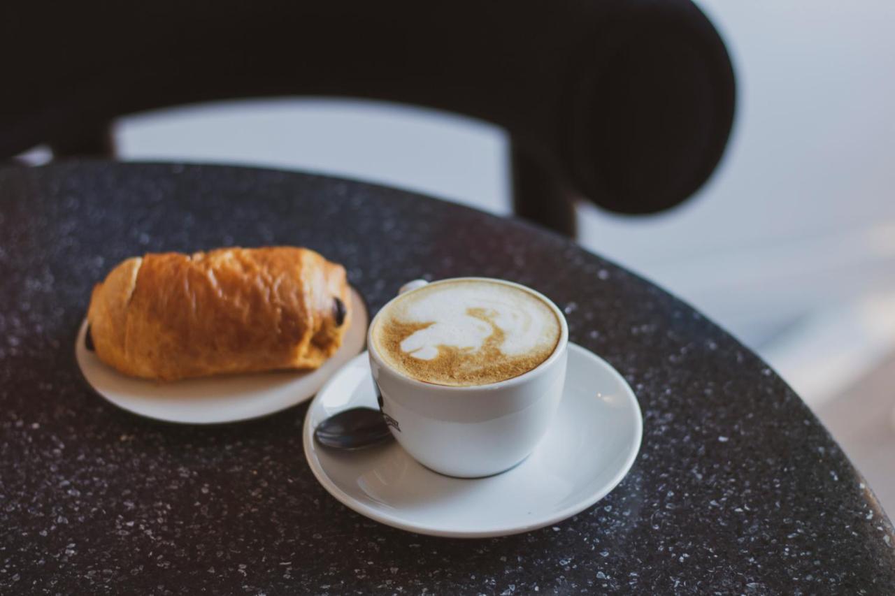 Kai 36 - Hotel Zwischen Fels Und Fluss Graz Kültér fotó A cappuccino