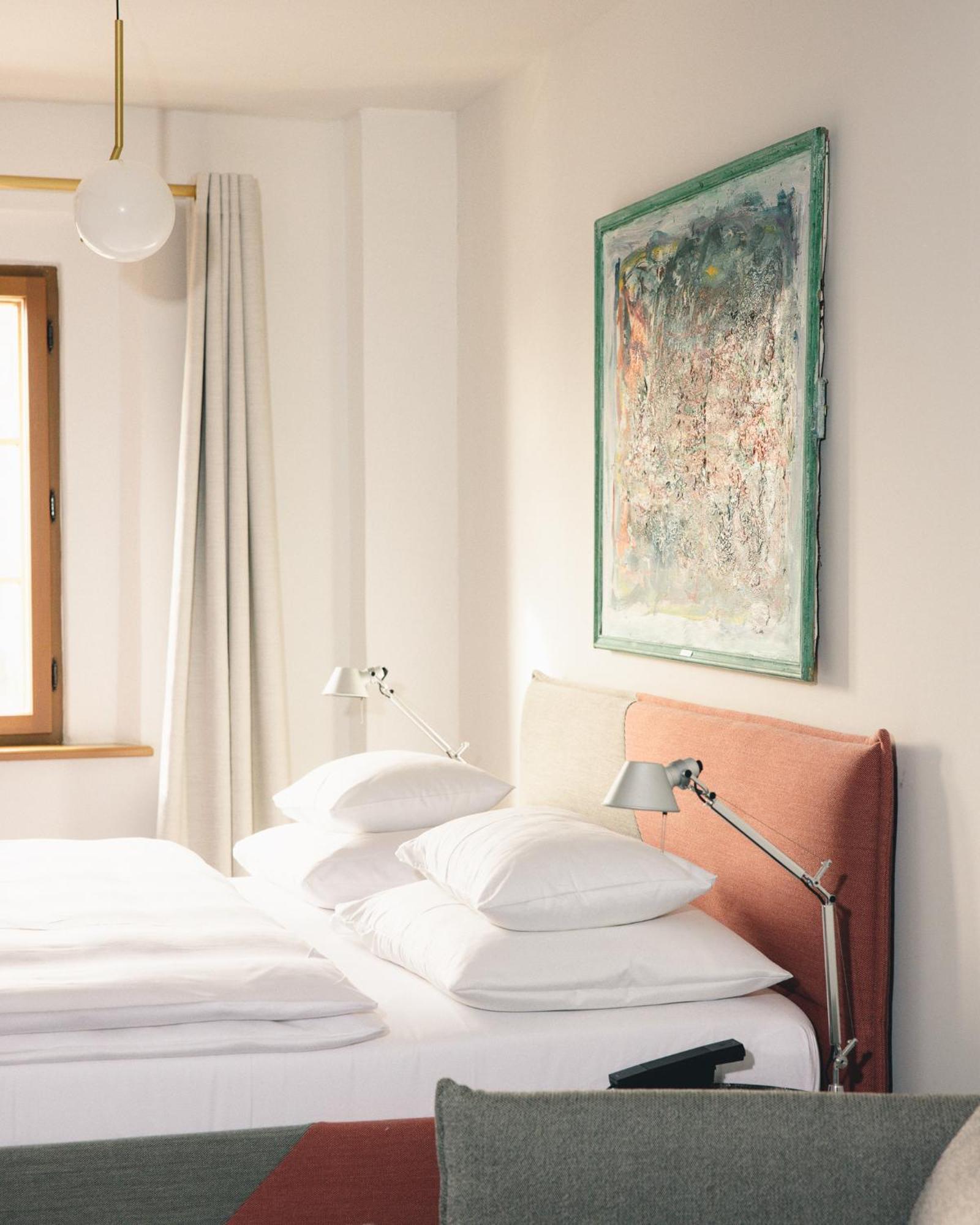 Kai 36 - Hotel Zwischen Fels Und Fluss Graz Kültér fotó A room at the Hotel Axelmannstein