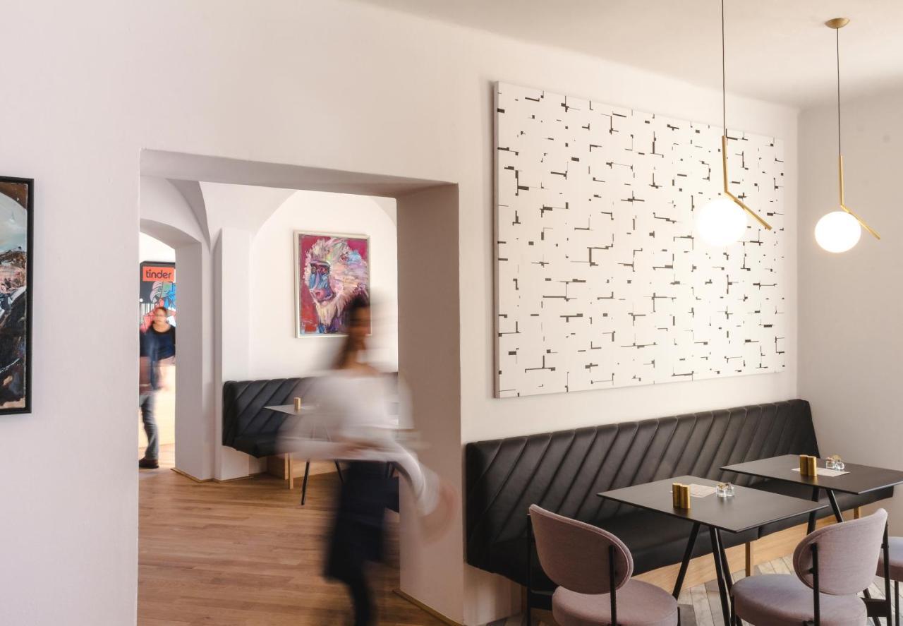 Kai 36 - Hotel Zwischen Fels Und Fluss Graz Kültér fotó Restaurant interior